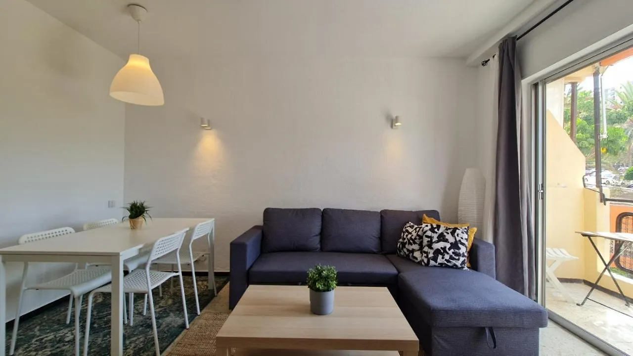 Los Cristianos - Apartment With Pool Crissol 阿罗纳