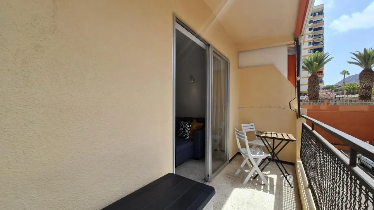 Los Cristianos - Apartment With Pool Crissol Arona  Spain